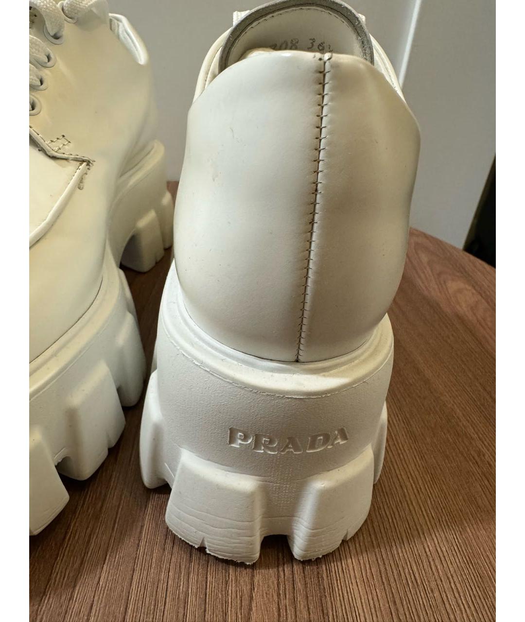PRADA Белые кожаные брогги и оксфорды, фото 5
