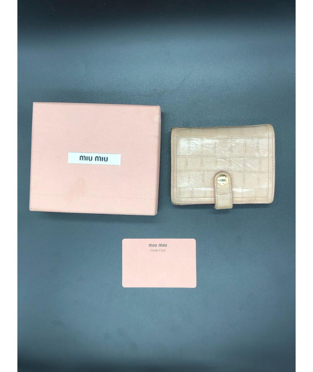 MIU MIU Розовый кожаный кошелек, фото 6