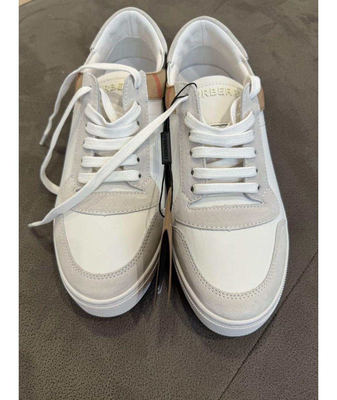 BURBERRY Белые кожаные низкие кроссовки / кеды, фото 3