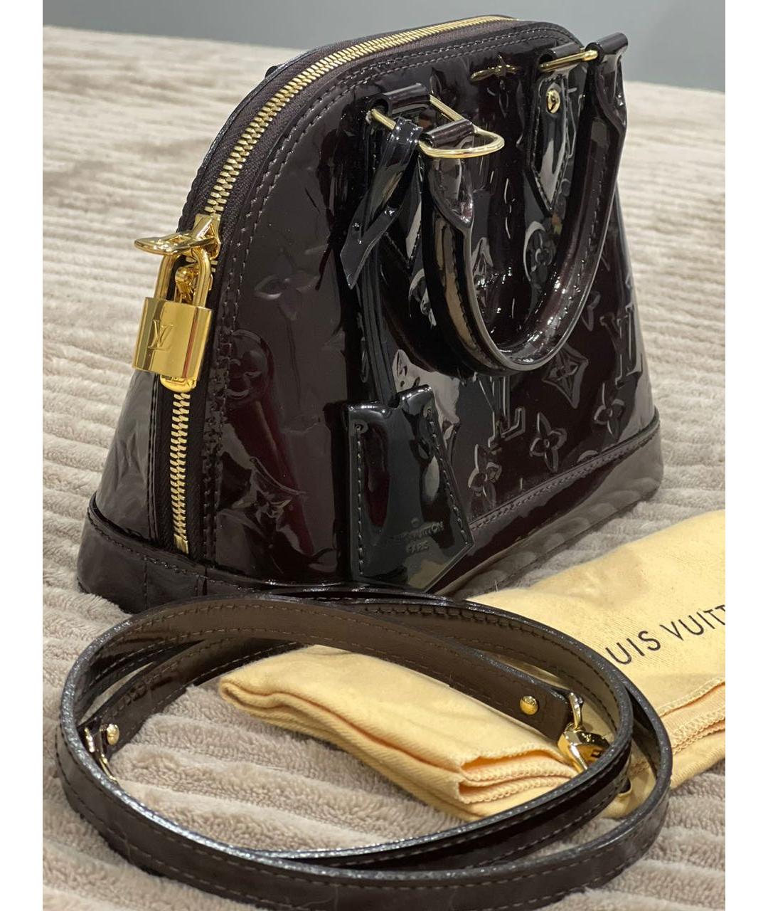 LOUIS VUITTON PRE-OWNED Бордовая сумка с короткими ручками из лакированной кожи, фото 6