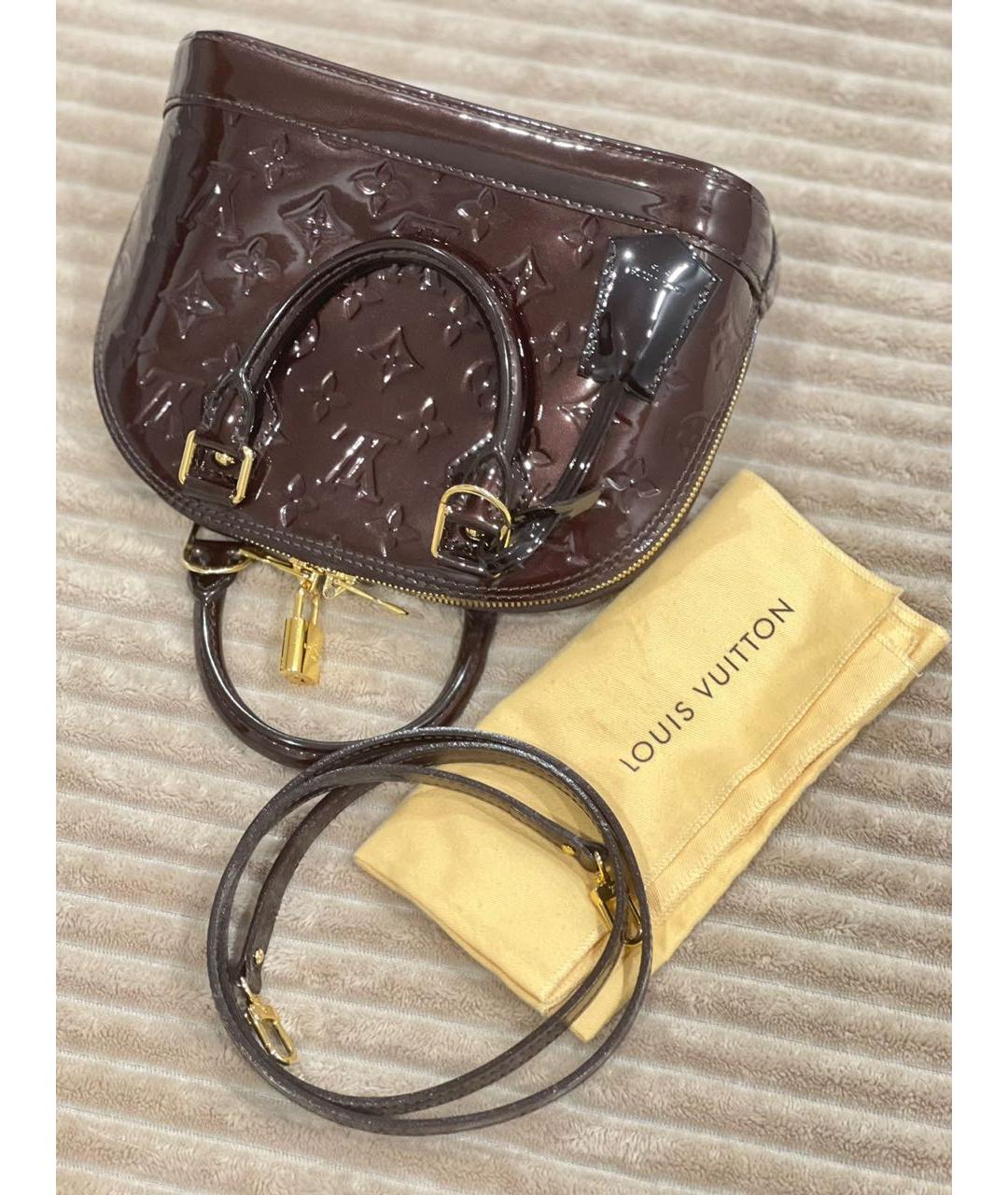 LOUIS VUITTON PRE-OWNED Бордовая сумка с короткими ручками из лакированной кожи, фото 4