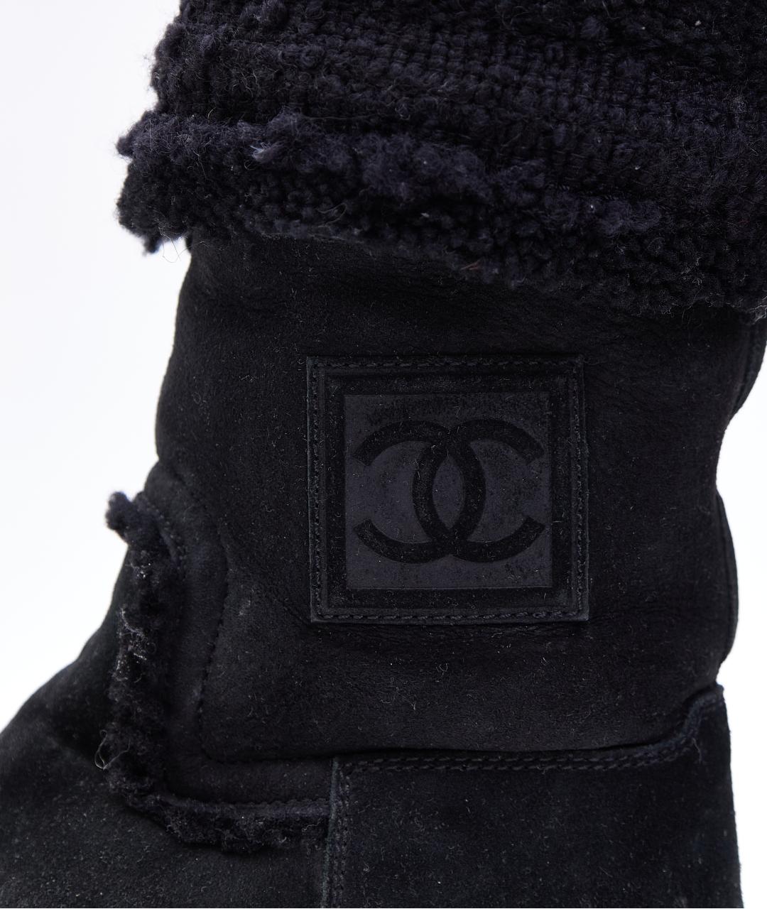 CHANEL PRE-OWNED Черные замшевые сапоги, фото 4