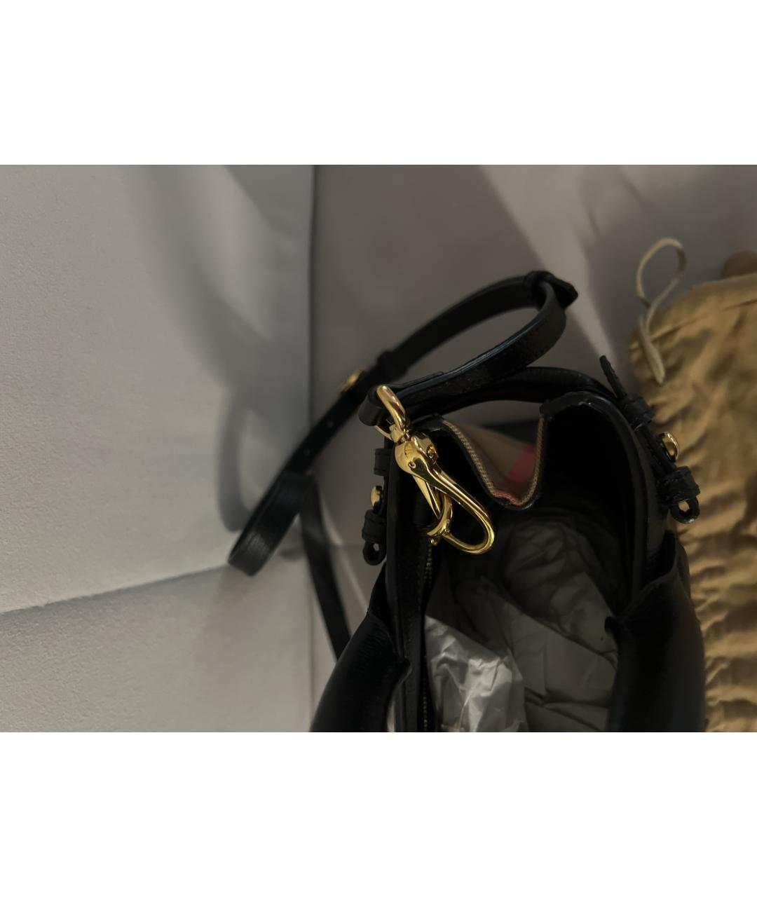 BURBERRY Черная кожаная сумка с короткими ручками, фото 3