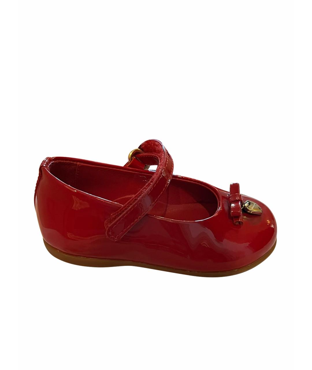 DOLCE & GABBANA KIDS Красные балетки и туфли из лакированной кожи, фото 1