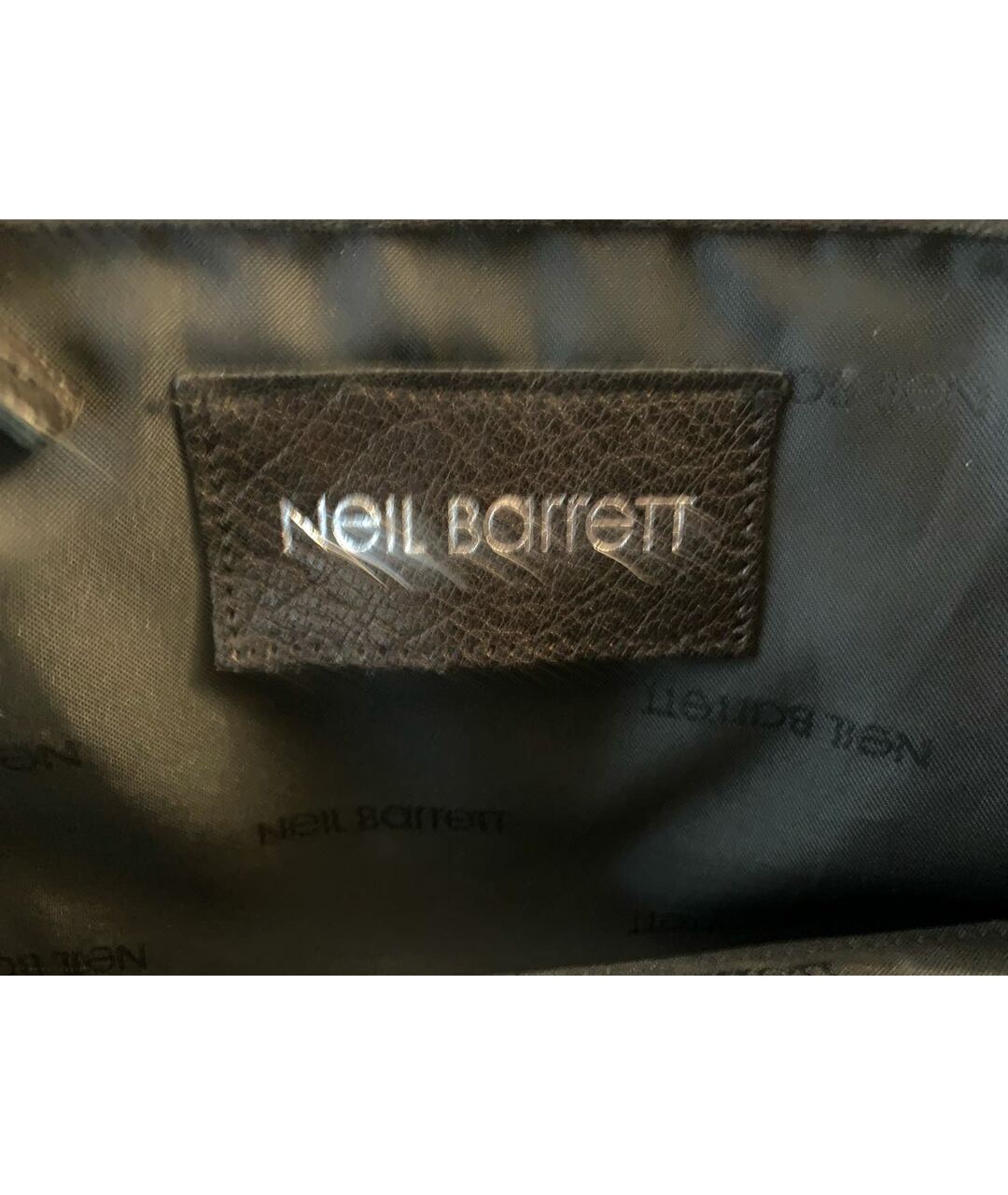 NEIL BARRETT Черная кожаная сумка на плечо, фото 6