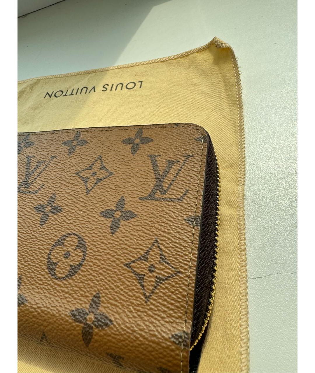 LOUIS VUITTON Коричневый кошелек, фото 8