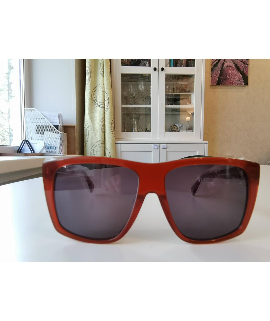 MAX MARA Красные пластиковые солнцезащитные очки, фото 6
