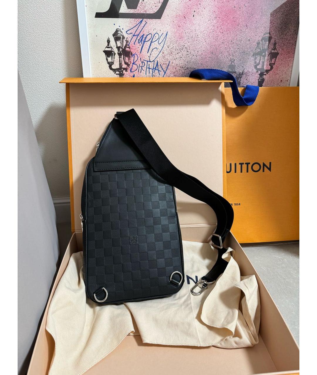 LOUIS VUITTON Черная кожаная сумка на плечо, фото 4