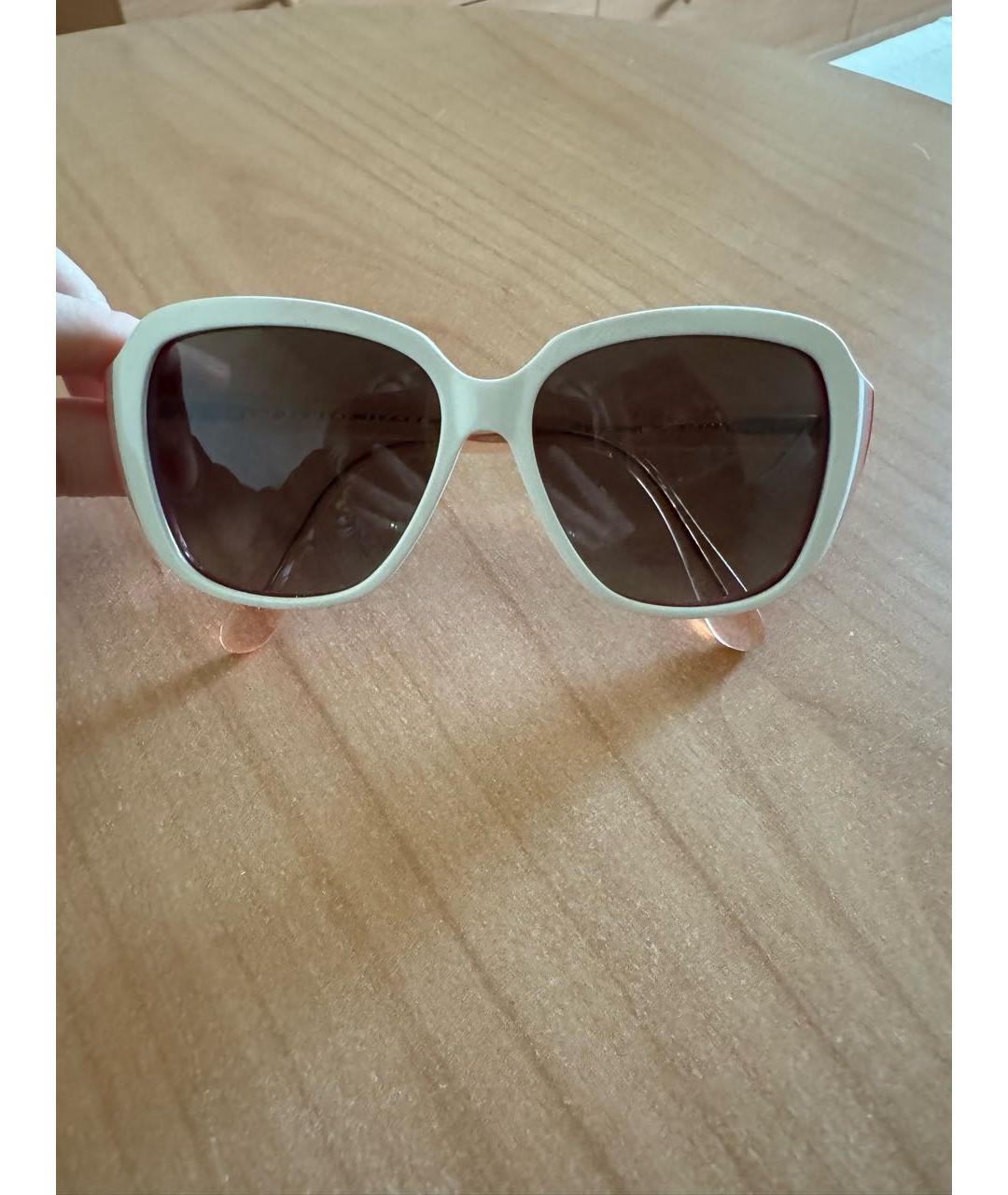 MARC BY MARC JACOBS Белые пластиковые солнцезащитные очки, фото 2