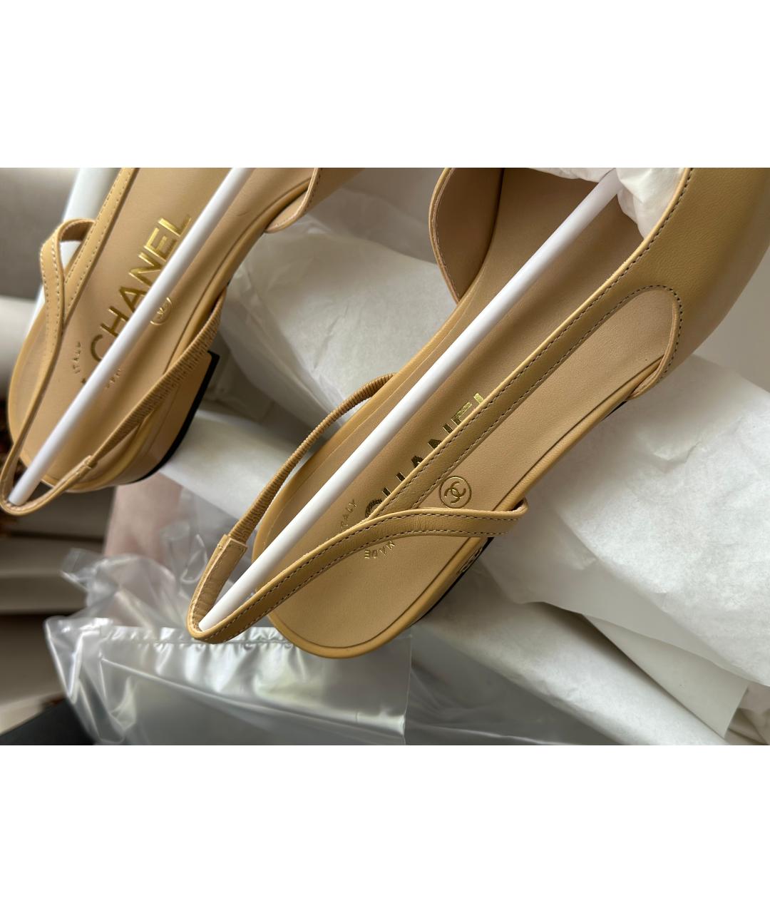 CHANEL Бежевые кожаные балетки, фото 6