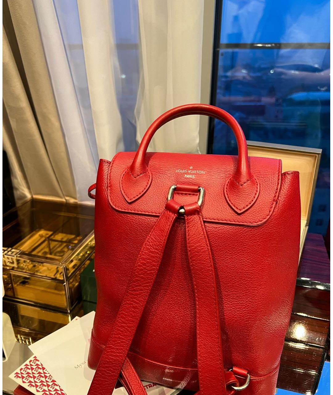 LOUIS VUITTON PRE-OWNED Красный кожаный рюкзак, фото 3