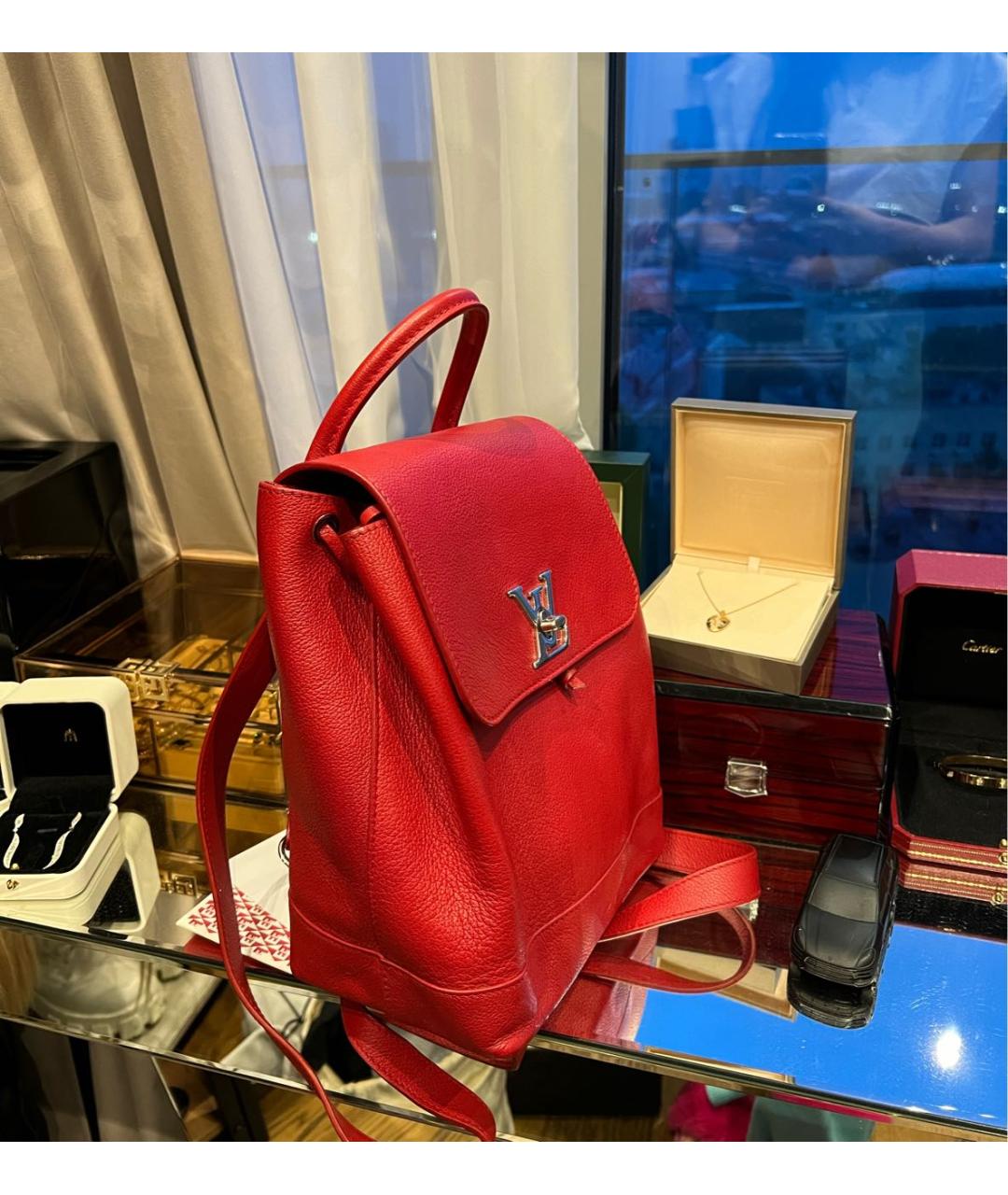 LOUIS VUITTON PRE-OWNED Красный кожаный рюкзак, фото 2