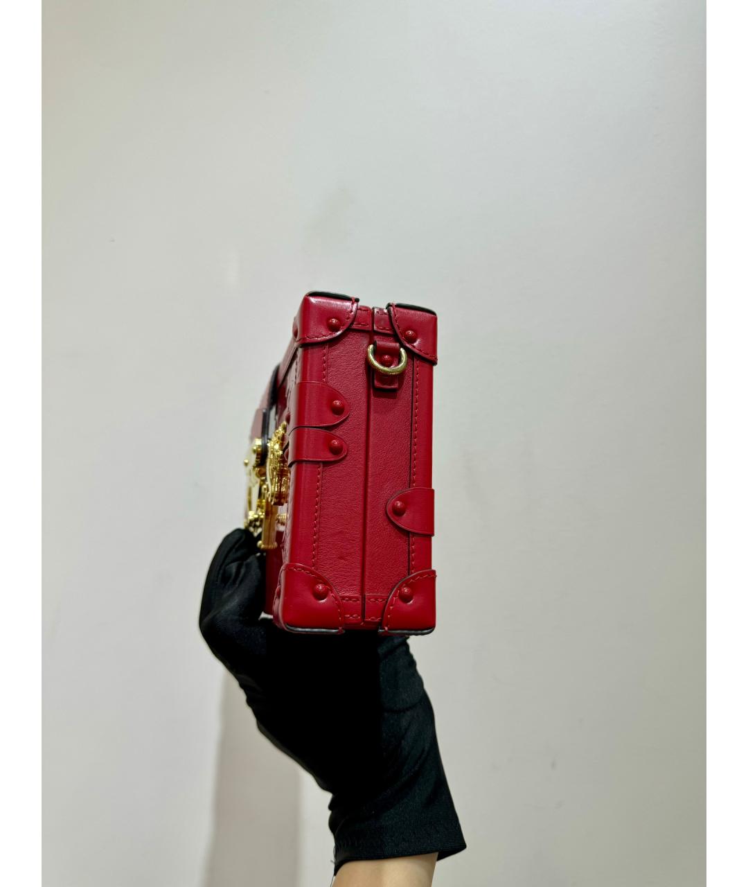 LOUIS VUITTON PRE-OWNED Красная сумка через плечо из лакированной кожи, фото 6