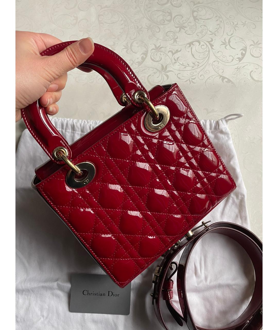 CHRISTIAN DIOR PRE-OWNED Красная сумка с короткими ручками из лакированной кожи, фото 3