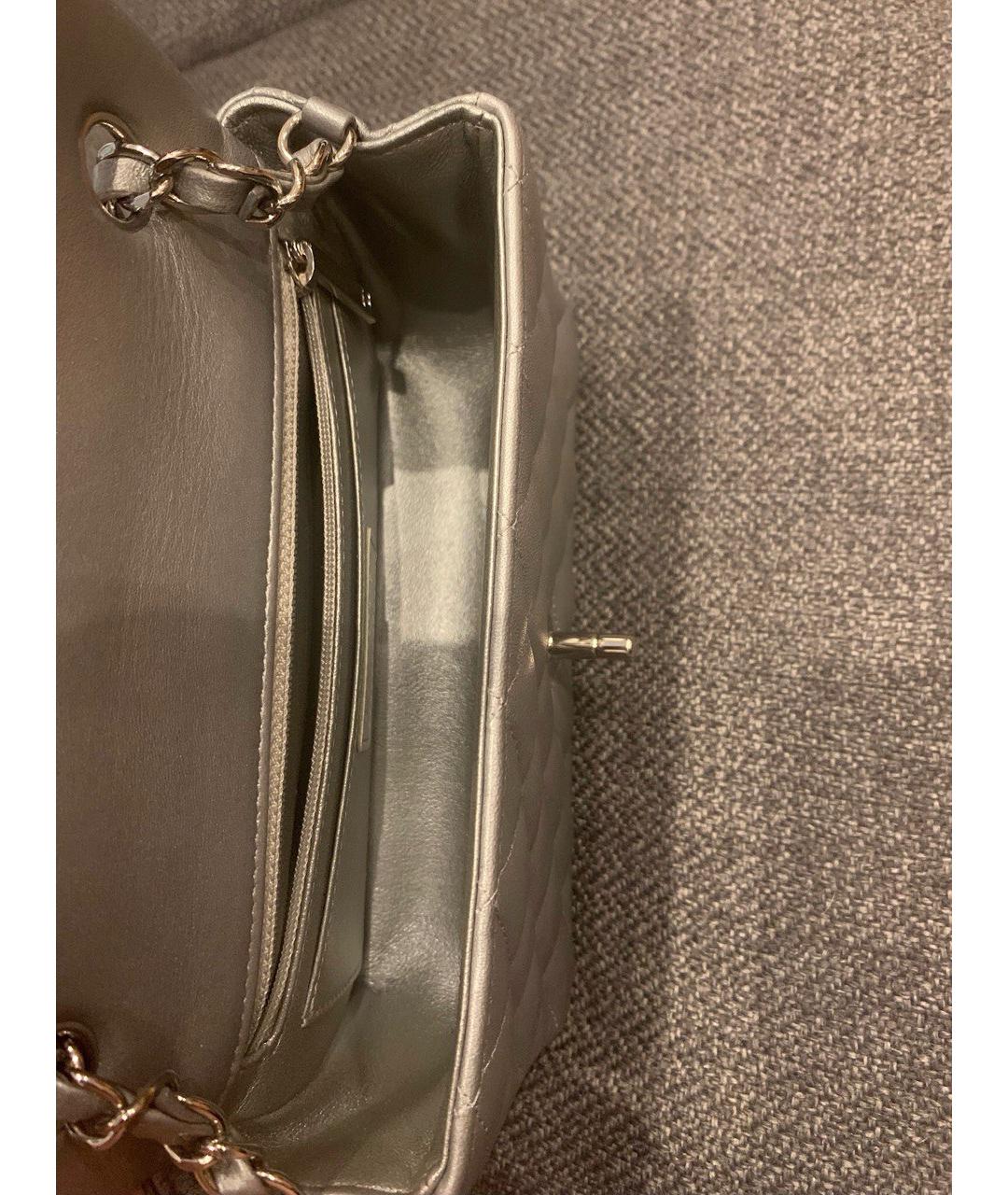 CHANEL PRE-OWNED Серебряная кожаная сумка через плечо, фото 4
