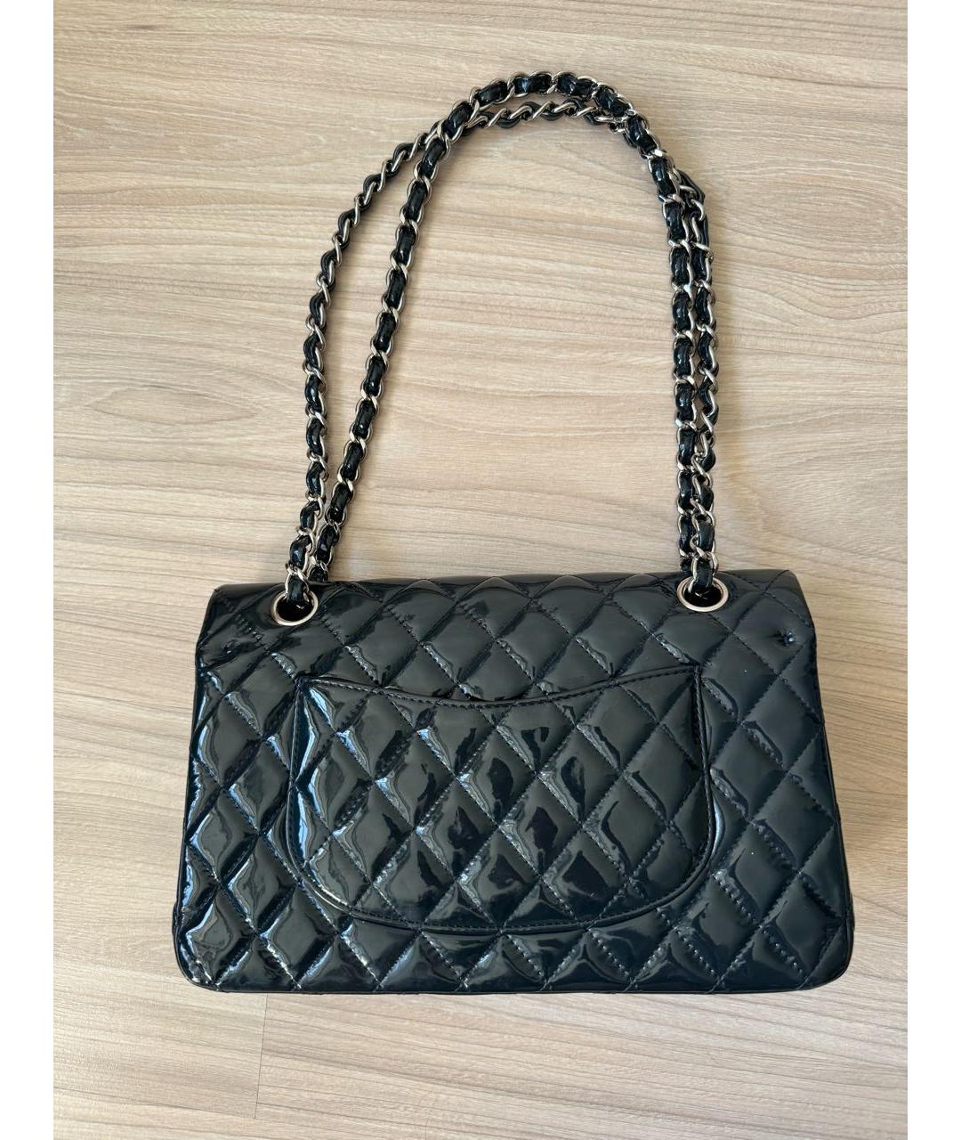 CHANEL PRE-OWNED Темно-синяя сумка через плечо из лакированной кожи, фото 2