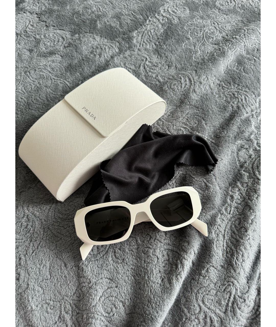 PRADA Белые солнцезащитные очки, фото 4