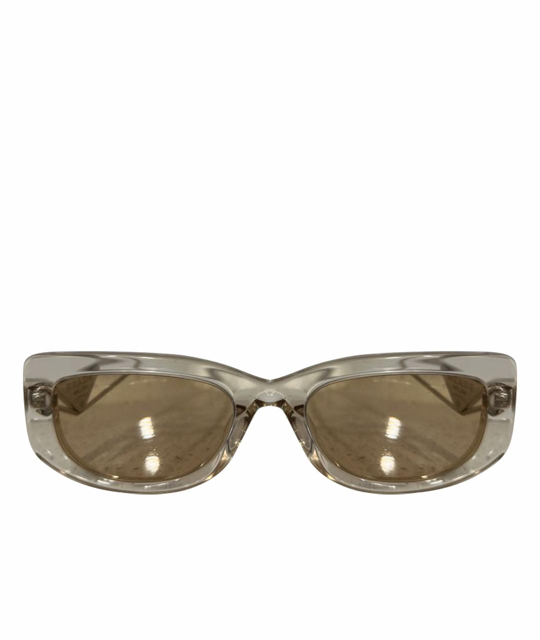 PRADA Бежевые пластиковые солнцезащитные очки, фото 1