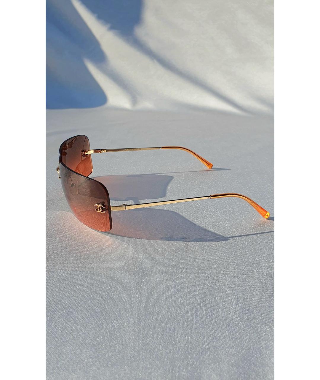 CHANEL Красные пластиковые солнцезащитные очки, фото 5