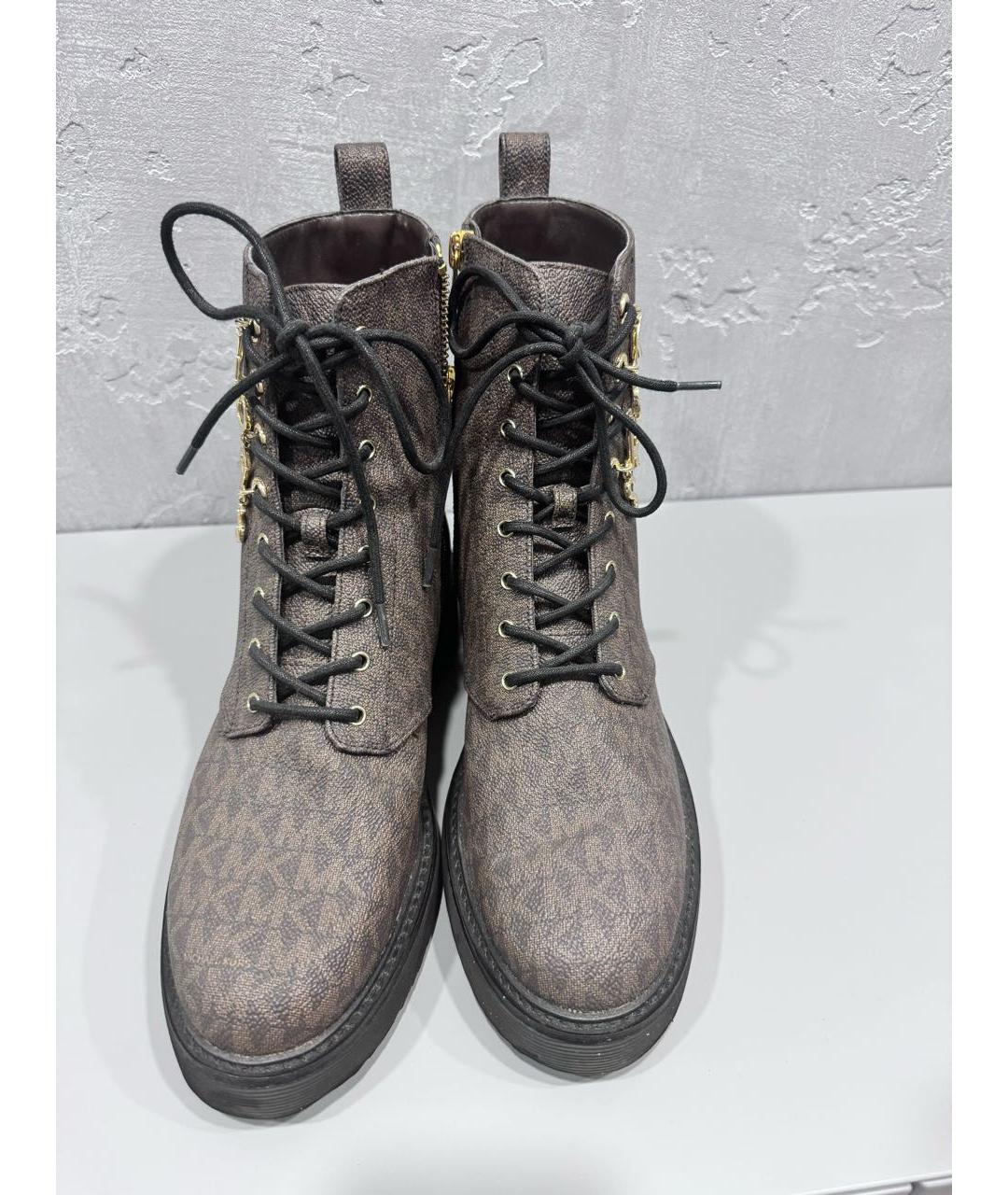 MICHAEL KORS Коричневые текстильные ботинки, фото 2
