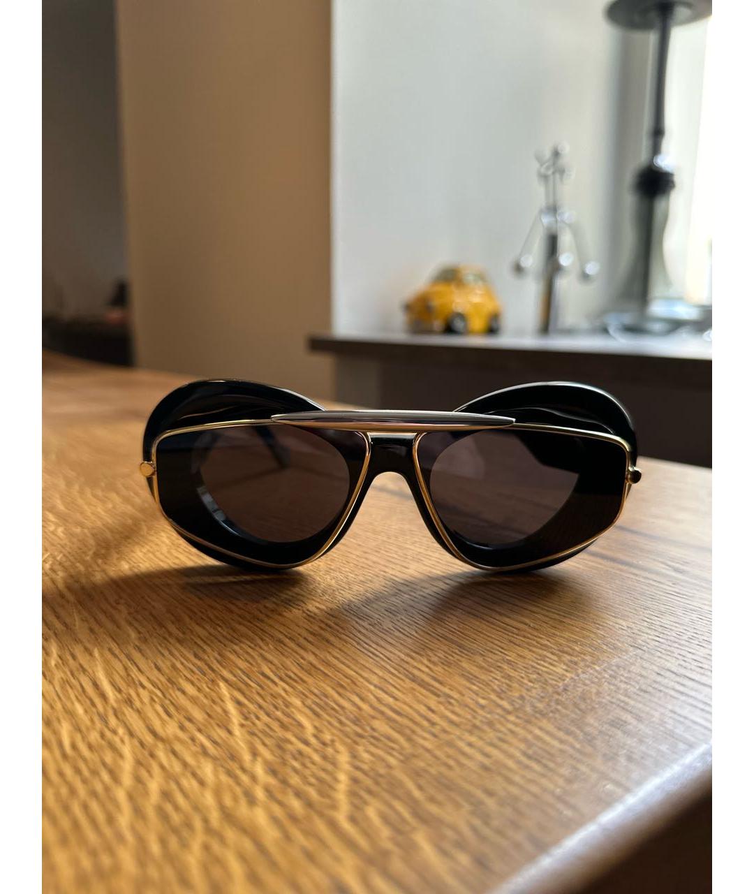 LOEWE Черные пластиковые солнцезащитные очки, фото 6