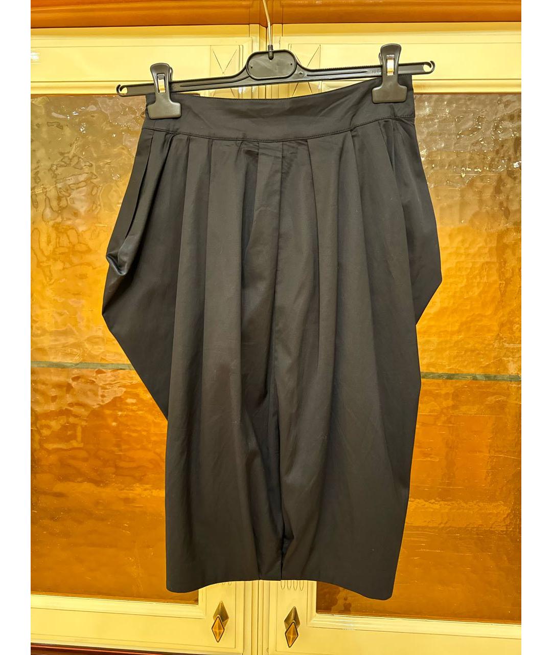 MCQ ALEXANDER MCQUEEN Черная хлопко-эластановая юбка миди, фото 2