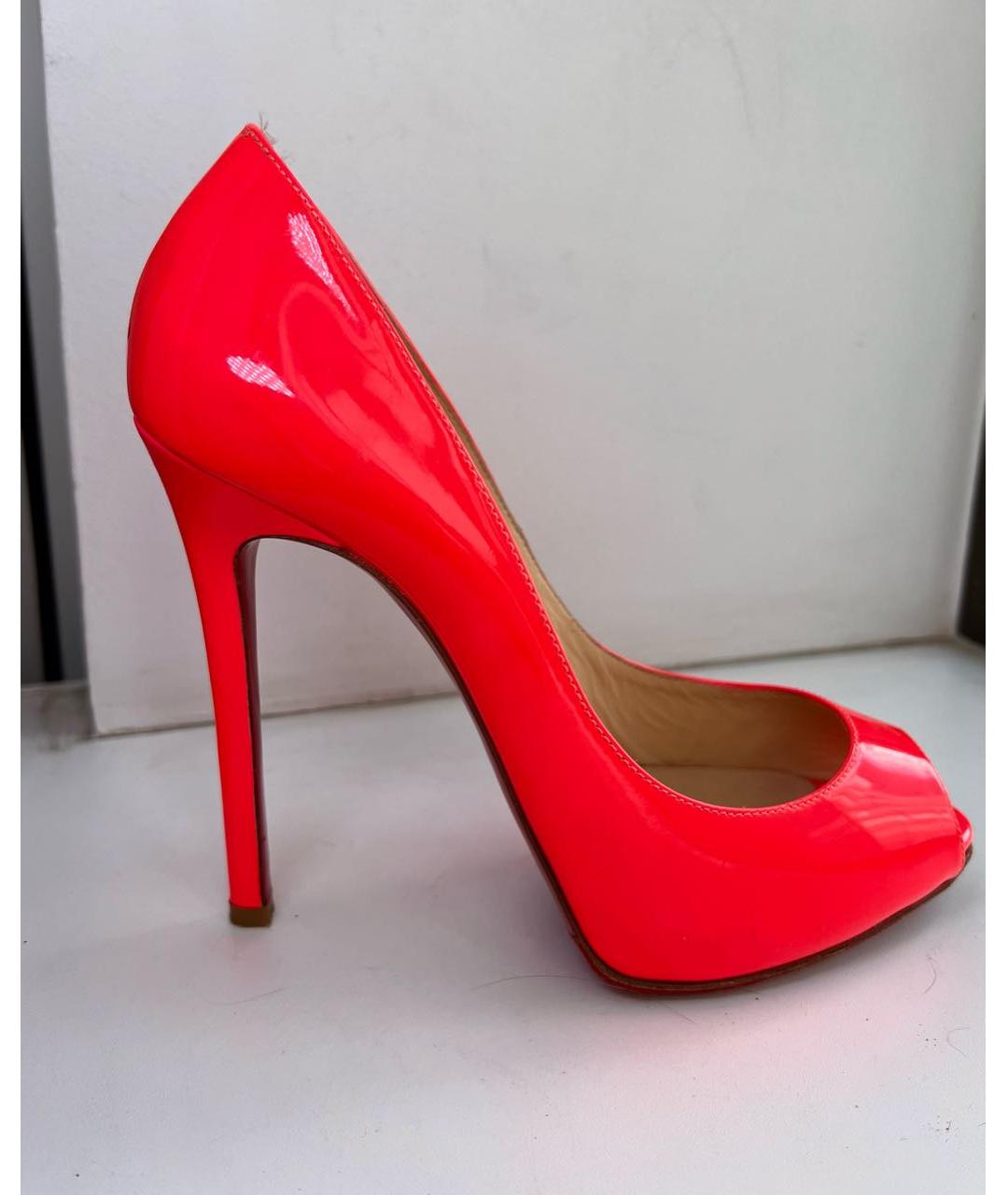 CHRISTIAN LOUBOUTIN Коралловые туфли из лакированной кожи, фото 4