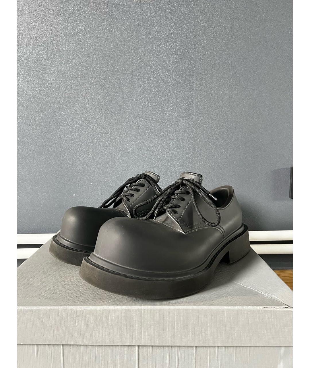 BALENCIAGA Черные резиновые низкие ботинки, фото 2