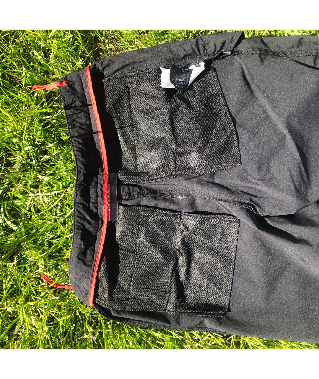 PRADA Черные синтетические спортивные брюки и шорты, фото 4