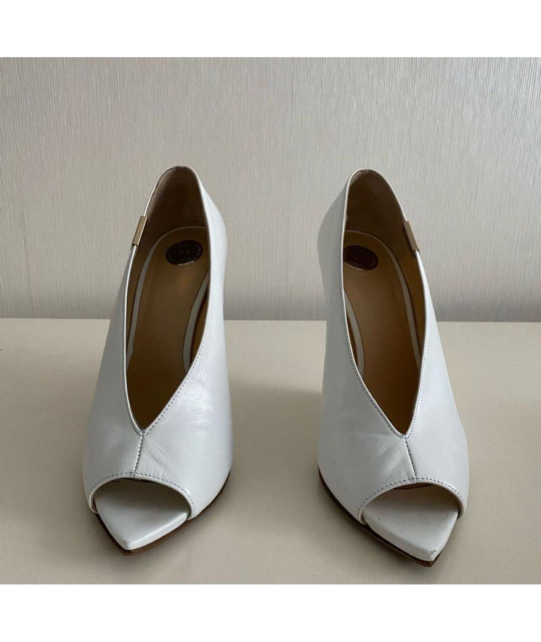 ELISABETTA FRANCHI Белые кожаные туфли, фото 2