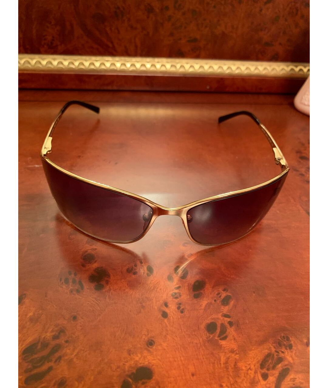 PRADA Золотые металлические солнцезащитные очки, фото 2