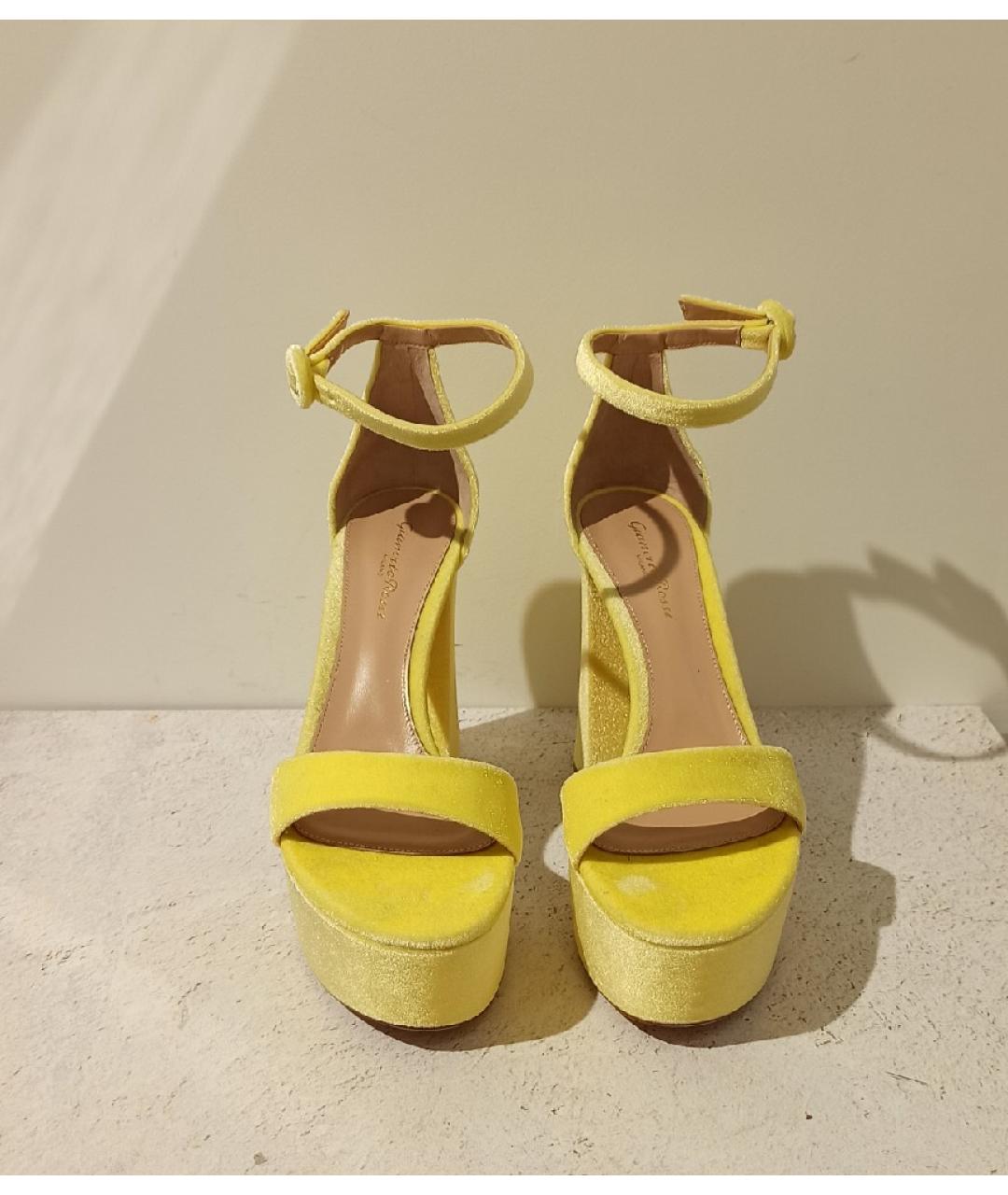 GIANVITO ROSSI Желтые босоножки, фото 2