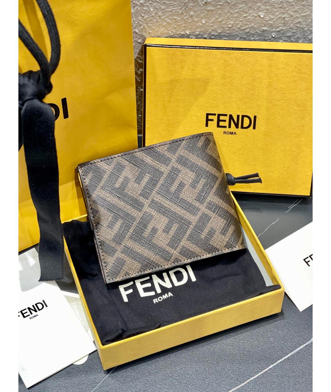 FENDI Коричневый кошелек, фото 5