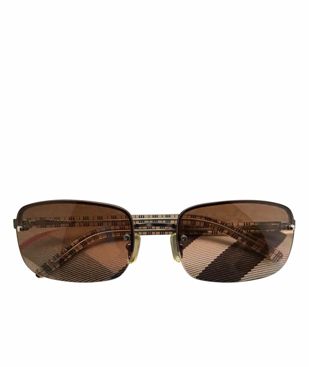 BURBERRY Бежевые пластиковые солнцезащитные очки, фото 1