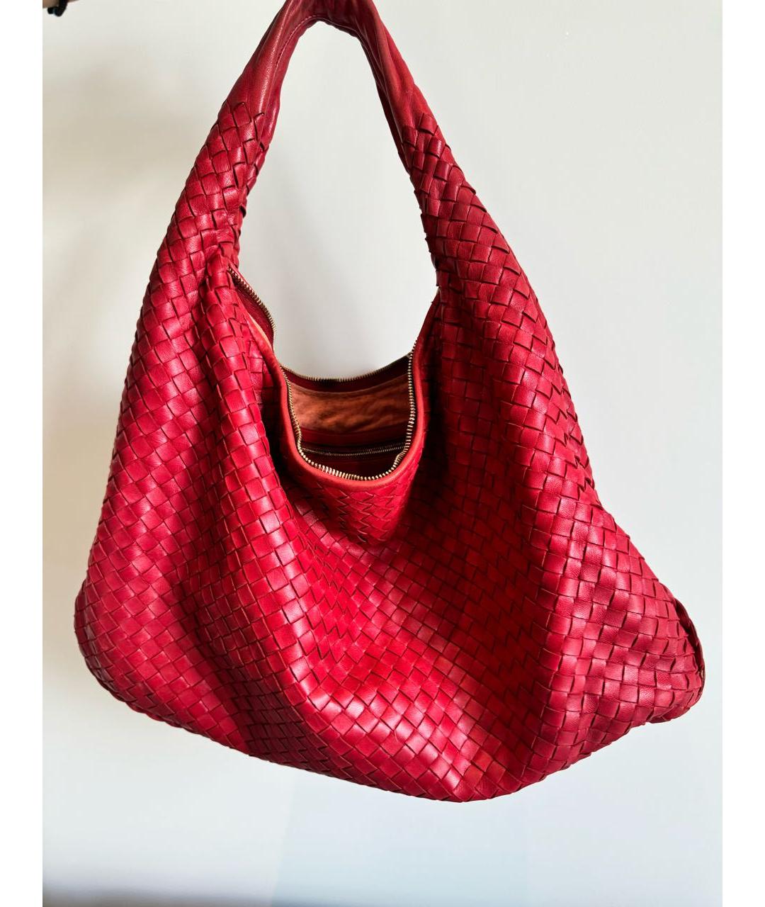 BOTTEGA VENETA Красная кожаная сумка с короткими ручками, фото 8