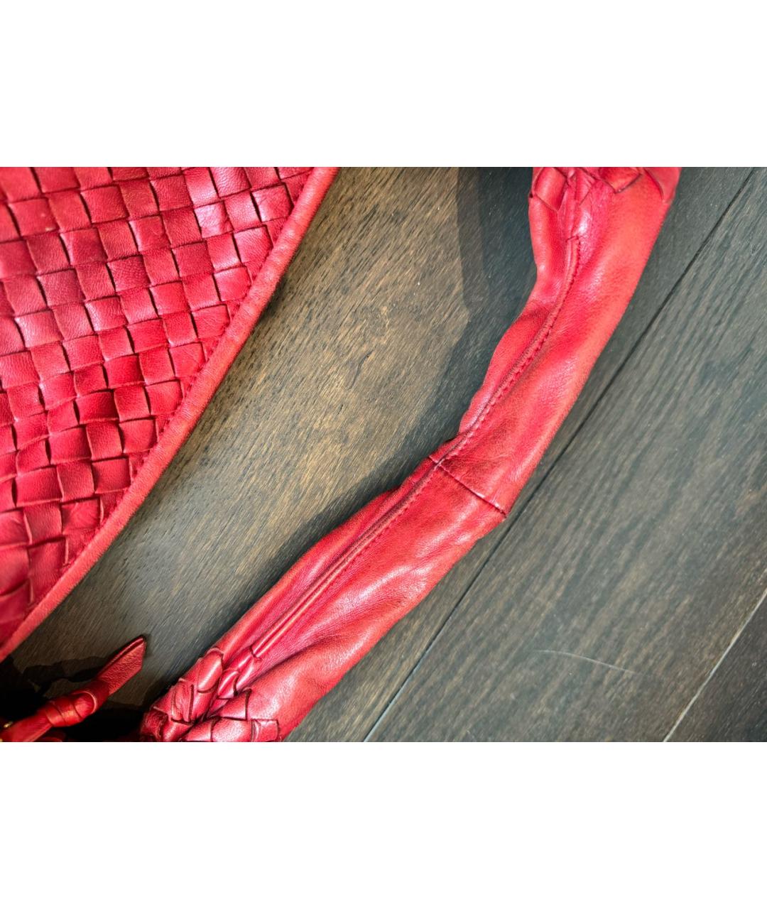 BOTTEGA VENETA Красная кожаная сумка с короткими ручками, фото 3