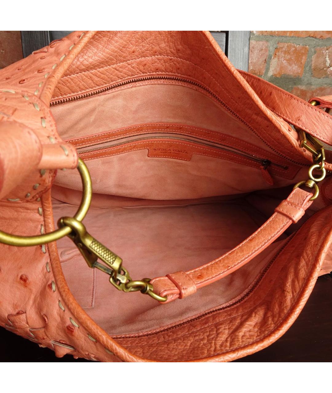 BOTTEGA VENETA Розовая сумка с короткими ручками из экзотической кожи, фото 3