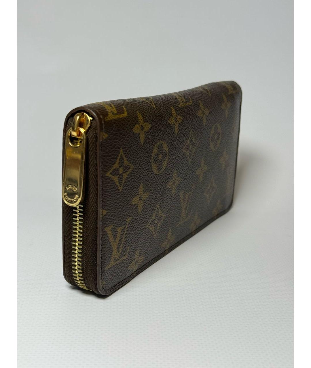 LOUIS VUITTON Коричневый кошелек, фото 2
