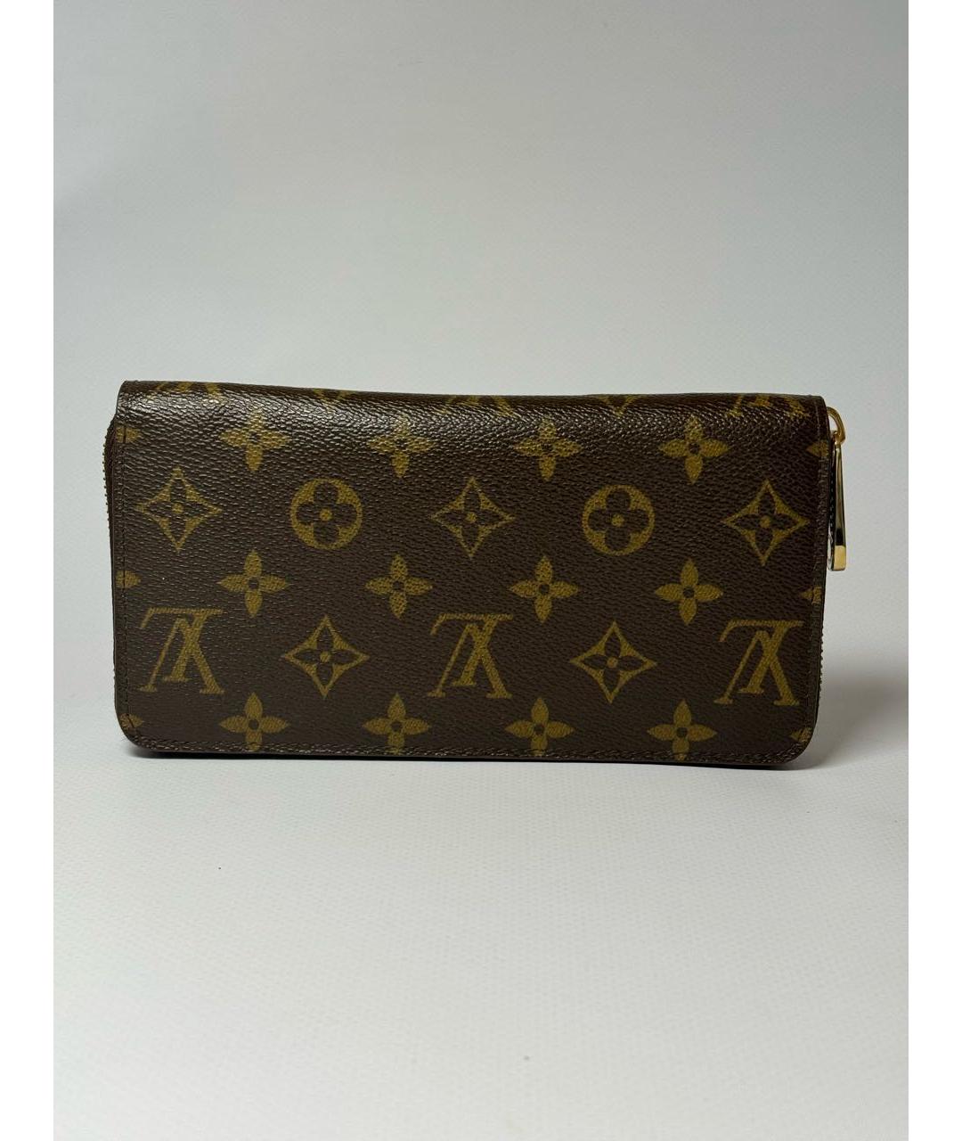 LOUIS VUITTON Коричневый кошелек, фото 3