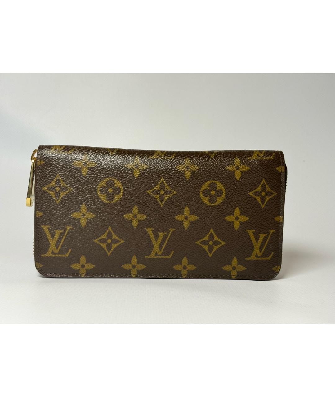 LOUIS VUITTON Коричневый кошелек, фото 9