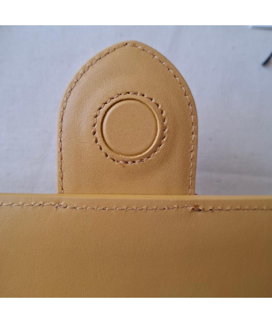 JACQUEMUS Желтая кожаная сумка с короткими ручками, фото 5