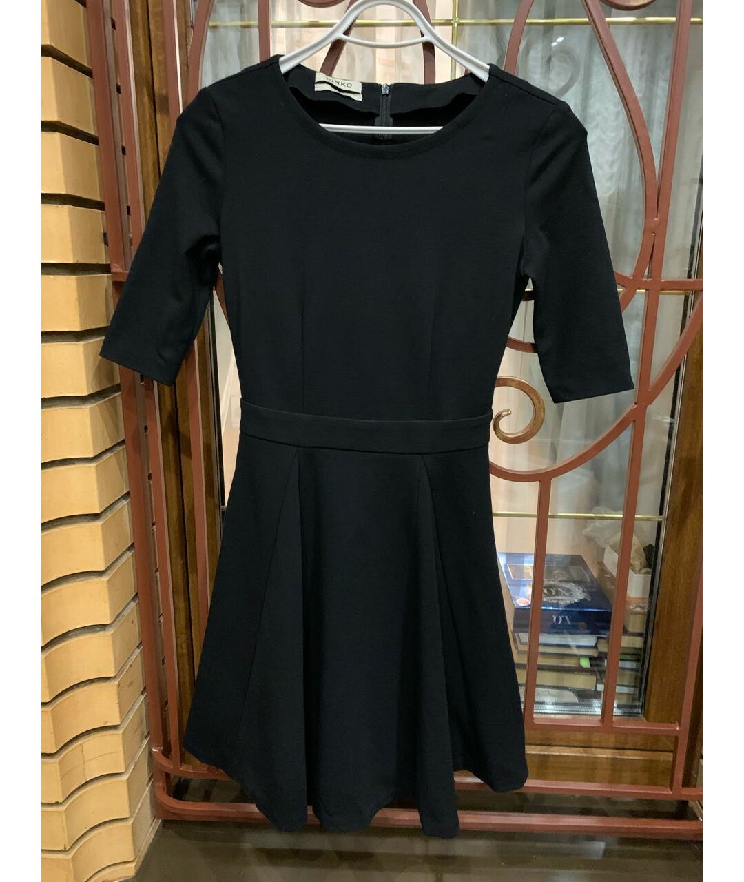 PINKO Черное хлопковое коктейльное платье, фото 5