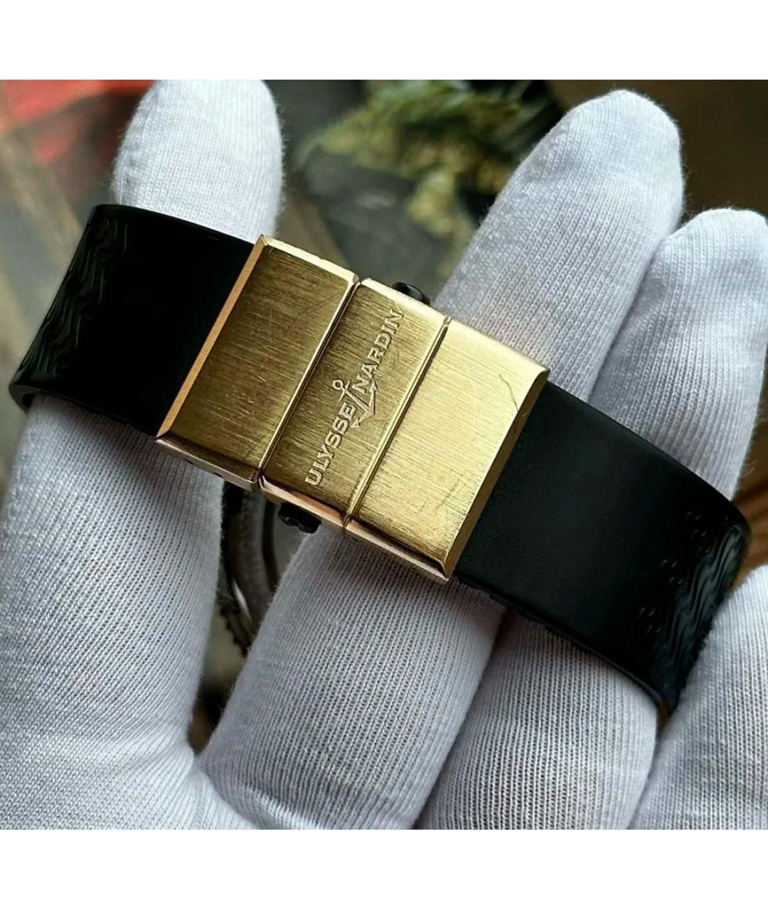 Ulysse Nardin Черные часы из золота и стали, фото 6