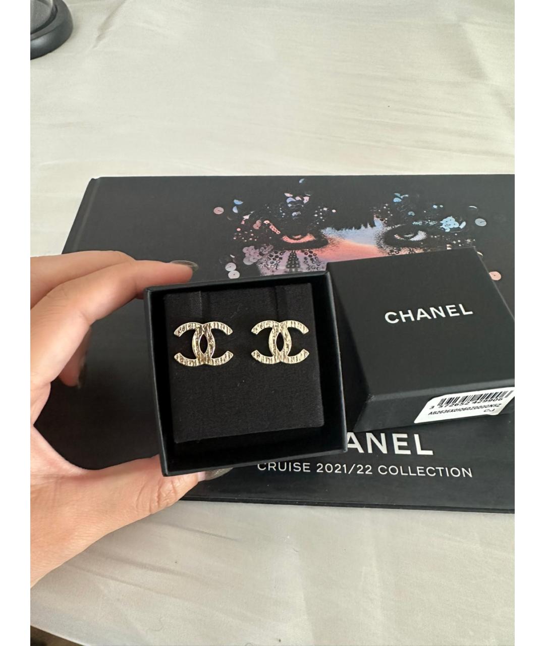 CHANEL PRE-OWNED Золотые металлические серьги, фото 3