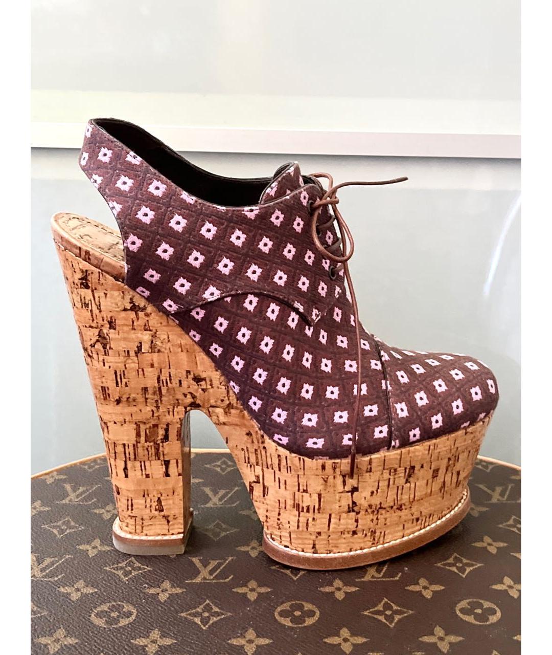 LOUIS VUITTON Босоножки, фото 9