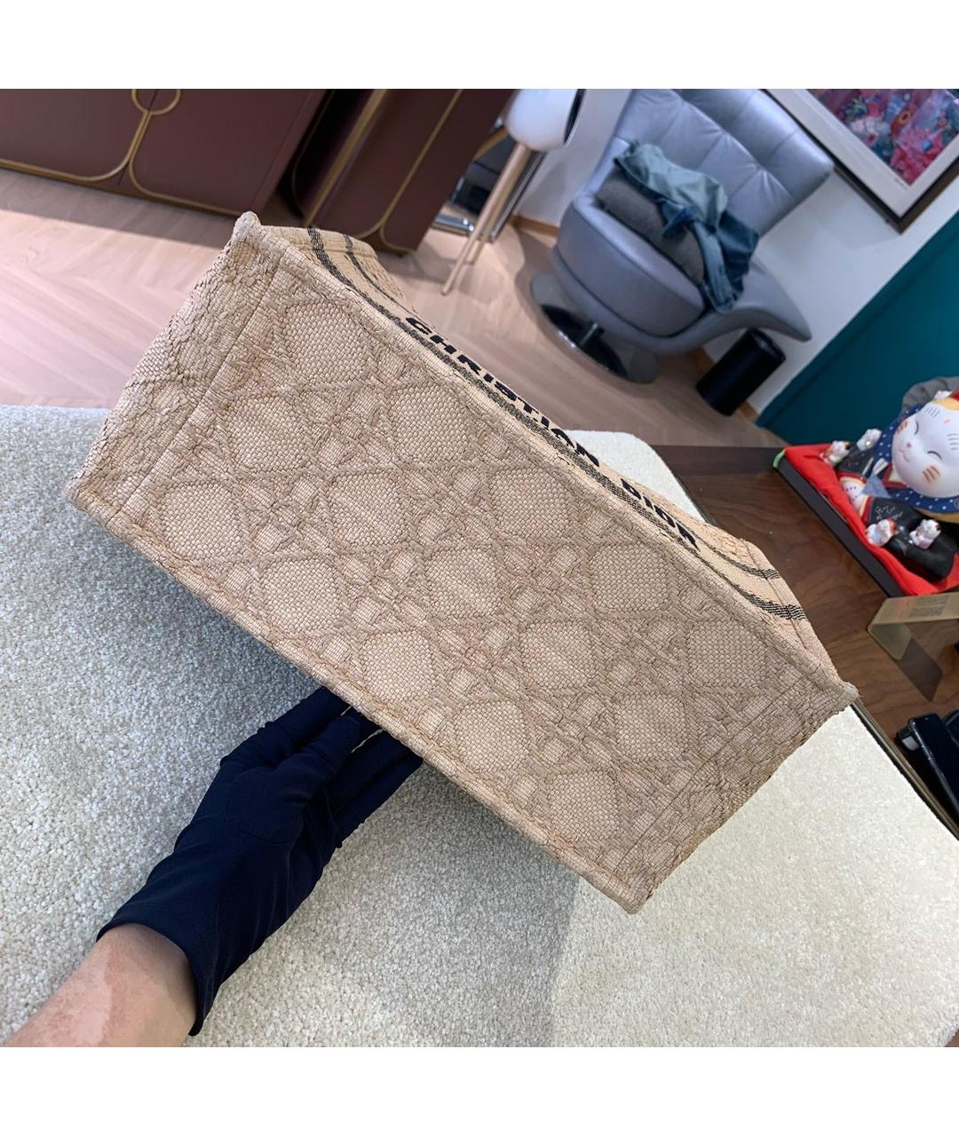 CHRISTIAN DIOR Бежевая пелетеная сумка тоут, фото 6