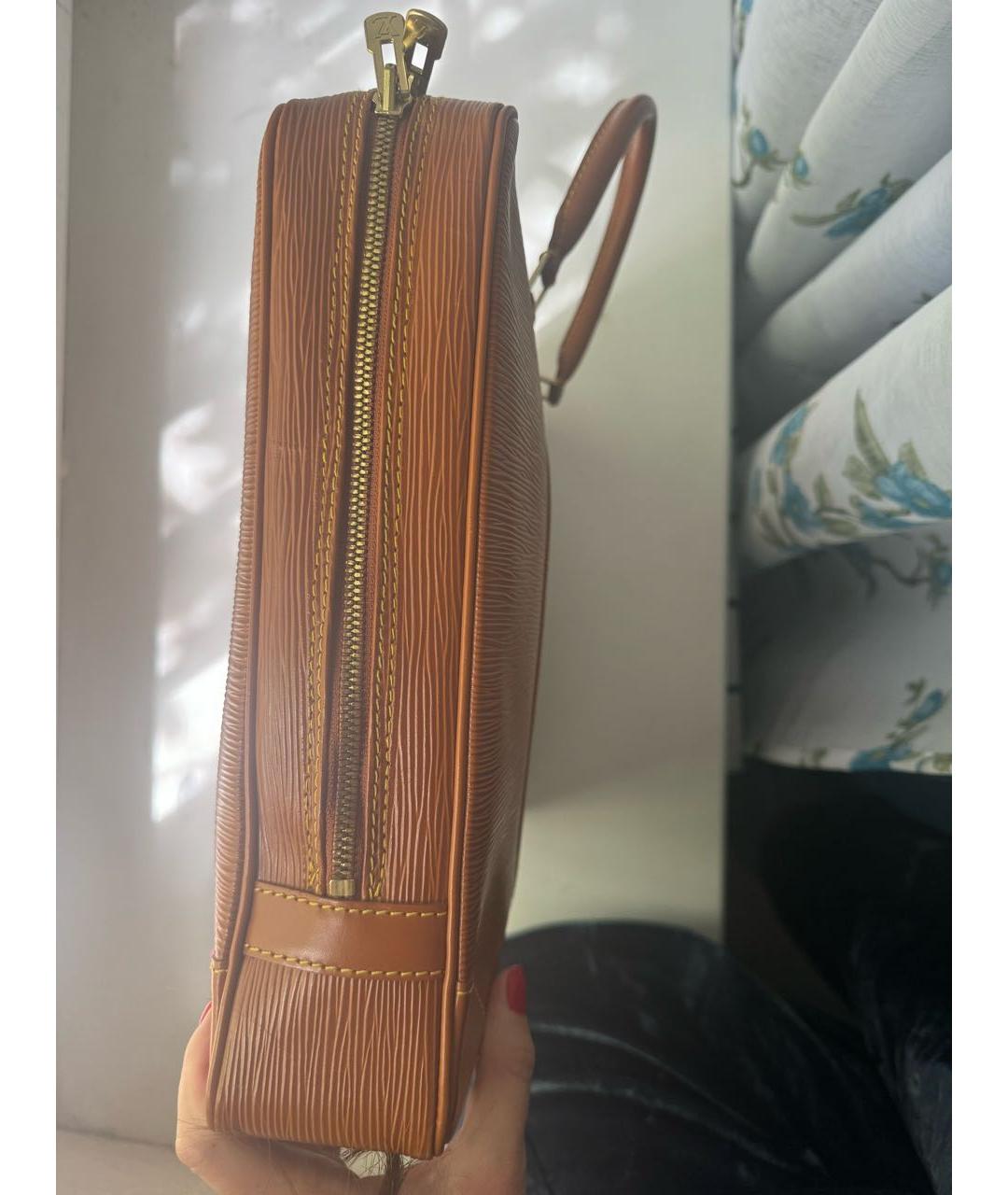 LOUIS VUITTON PRE-OWNED Оранжевый кожаный портфель, фото 4