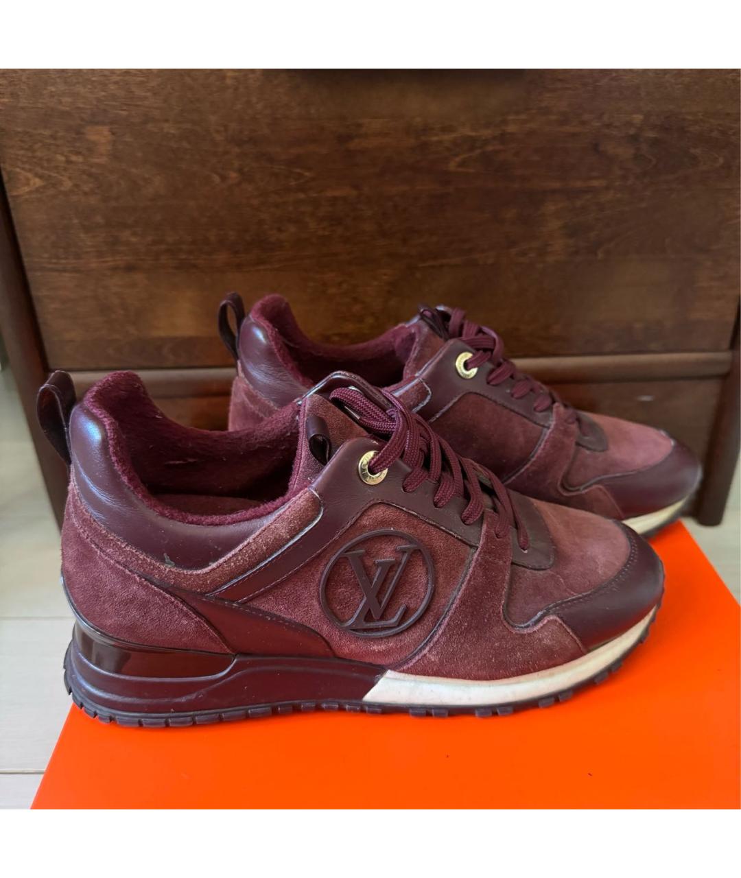 LOUIS VUITTON Бордовые замшевые кроссовки, фото 7