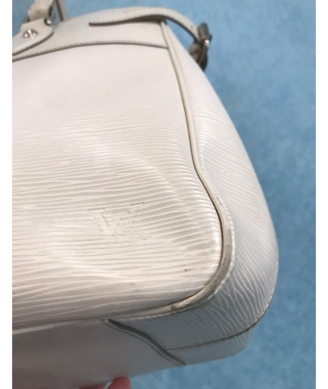 LOUIS VUITTON Белая кожаная сумка с короткими ручками, фото 9