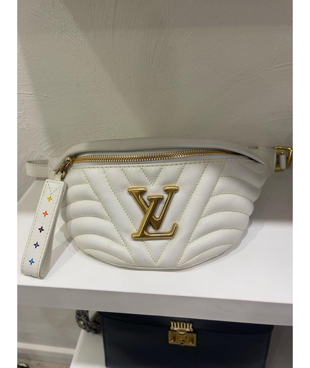 LOUIS VUITTON PRE-OWNED Белая кожаная поясная сумка, фото 6